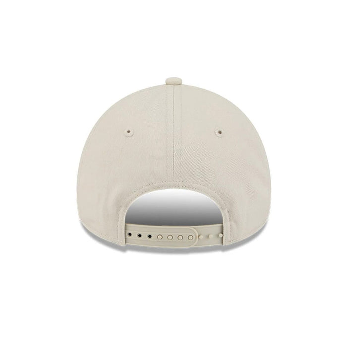 Pictured is this NBA Concrete Chicago Bulls 9FORTY A-Frame cap in Stone. 7