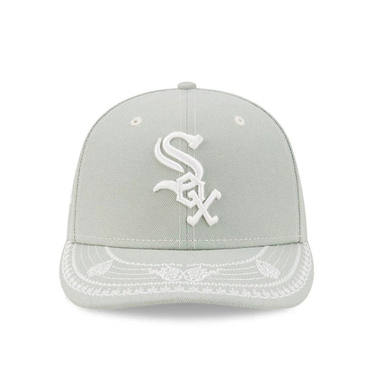 Pictured is this MLB Fathers Day Chicago White Sox 59FIFTY Fitted cap in pastel green. 3