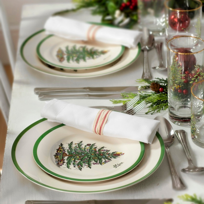 Christmas Tree Set of Four Dinner Plates - The Well Appointed House