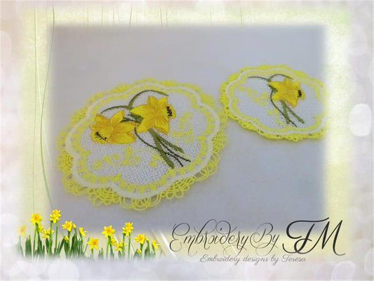 Coaster with Daffodil / two sizes