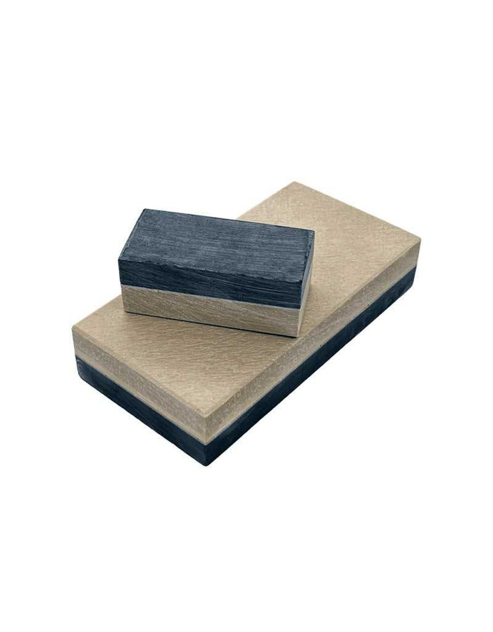 Coticule water stone and base for grooming