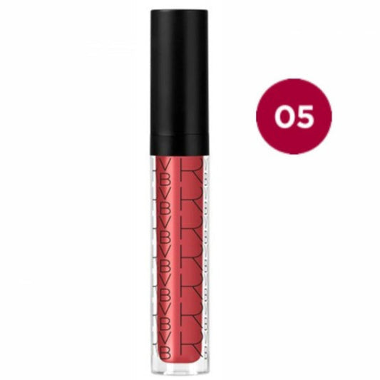 Ever & Ever Liquid Matte Long Lasting Lipstick in shade 05 Corallo, shown in a sleek clear tube.