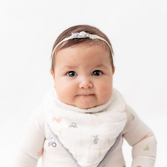 Farm Animals Bib Set