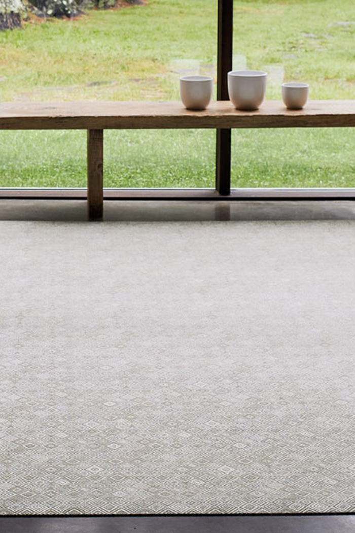Chilewich-Grey-Mosaic-Woven-Floor-Mat