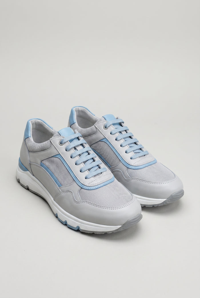 Grey and Blue / US 5