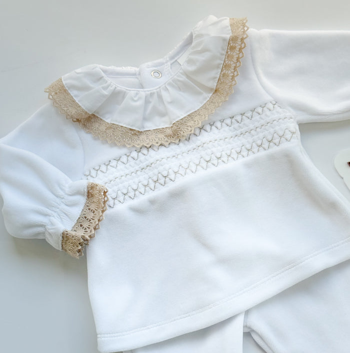 MIA BELLA 2 Piece Velour Smocked Style Set White/Camel