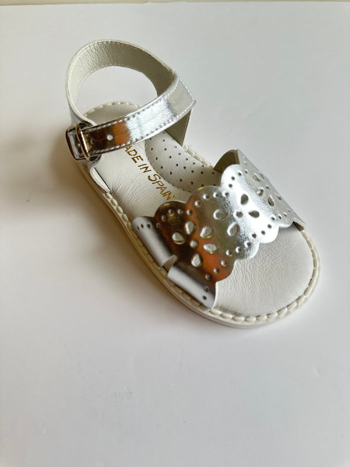 Mia Bella Girls Silver Leather Sandals