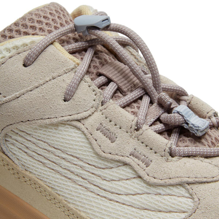 Motion Access Low Lace Up Waterproof Sneaker