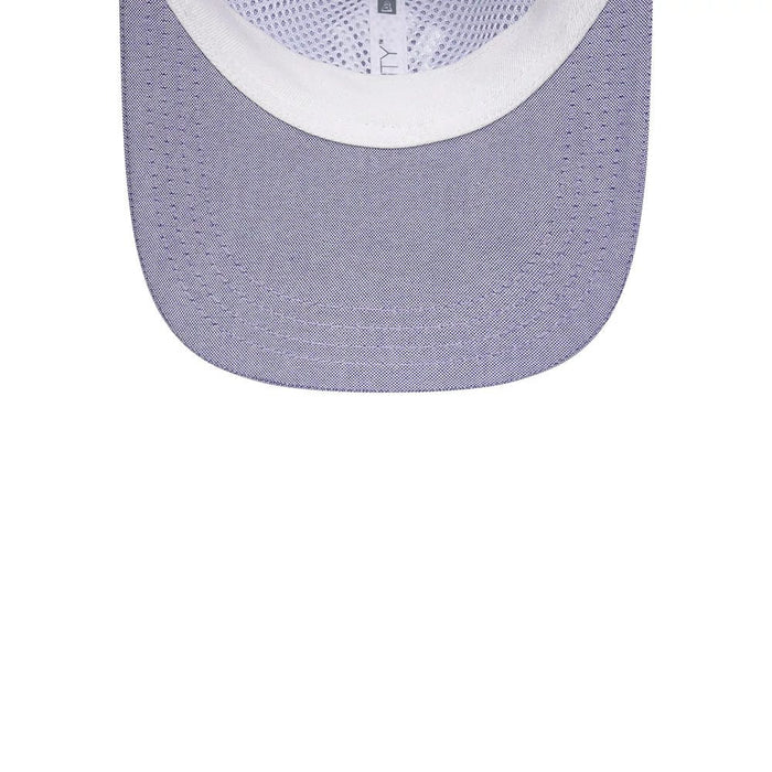 Pictured is this MLB Oxford New York Yankees 9TWENTY Long Visor cap in Pastel Purple. 2