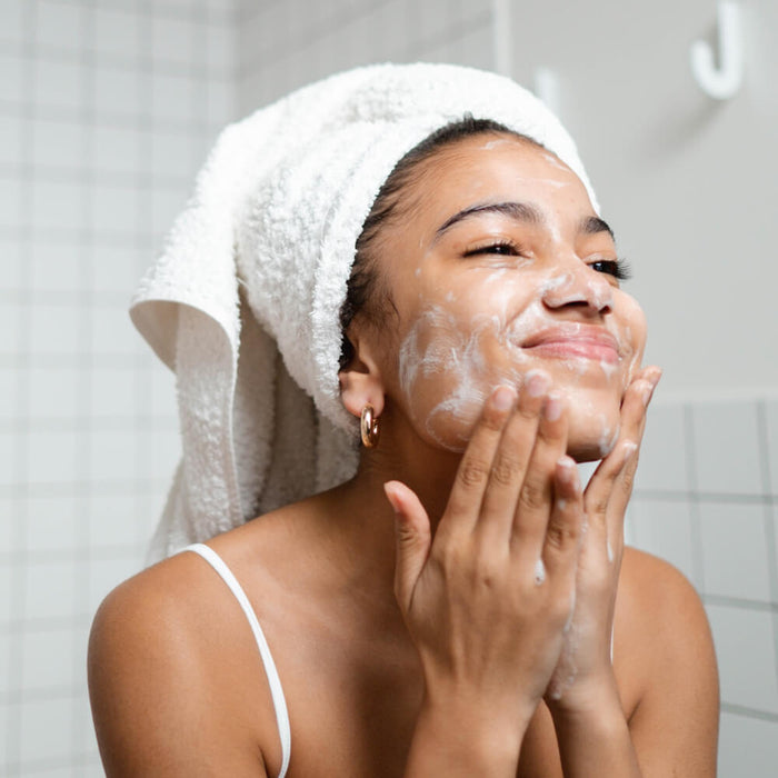 Pure free oil cleanser