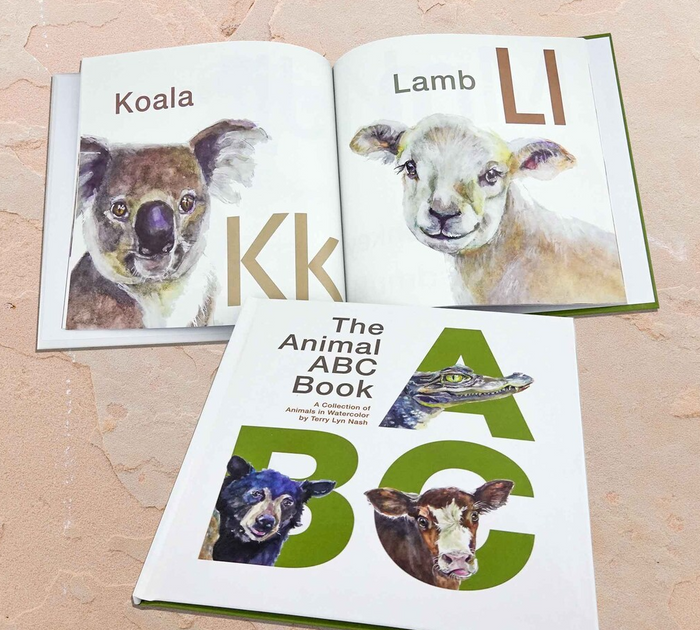 THE ANIMAL ABC BOOK  LA